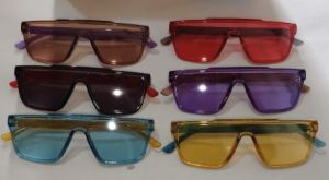 Plain Poliycarbonatide Childrens Sunglasses, Brand Name : Vilen