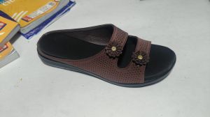 Fabric Fashion Strappy Ladies Flat Sandal, Brand Name : Arohi