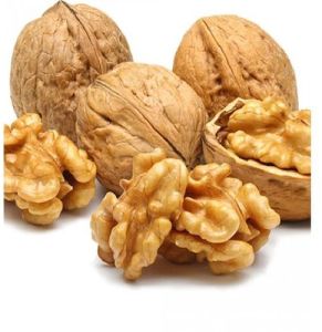 Brown Eureka Whole Walnuts, Packaging Type : Resealable Bag