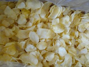 Sun Dried Potato Chips, Color : Golden Brown for Snack