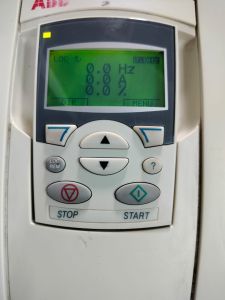 ACS550-U1-114A-2 ABB AC Drive 208-240VAC 114AMP 40HP 3-phase