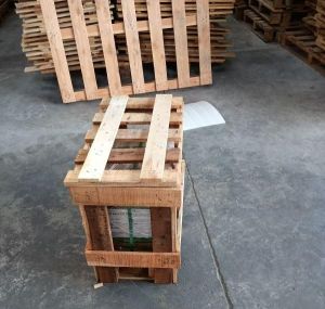 Polished Light Brown Wooden Packaging Box, Shape : Rectangular