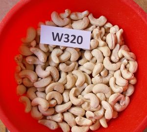 Whole W320 Cashew Nuts