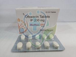 Rioflox 200mg Ofloxacin Tablet, Packaging Type : Box