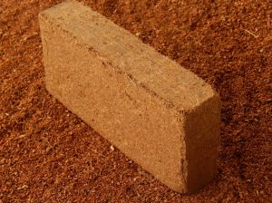 Coco Peat Briquette, Color : Brown for Growing Plants
