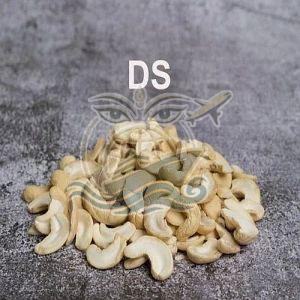 DS Split Cashew Nuts, Color : Cream for Snacking