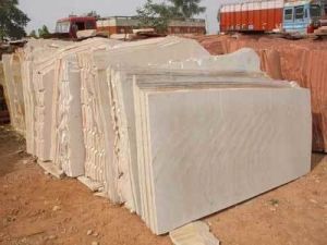Polished Beige Wave Pattern Slabs