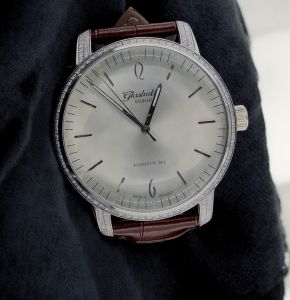 Shining Moissanite Diamond Studded Watch