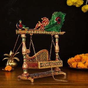 Gold Polished Aluminum Jhula, Color : Golden, Brand Name : Giri