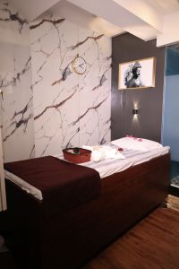 Aroma Body Massage Services