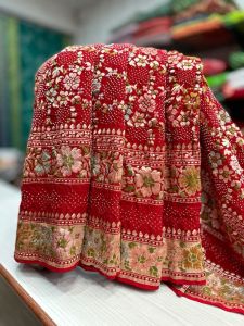 Printed Bandhani Sarees, Color : Red Party Wear