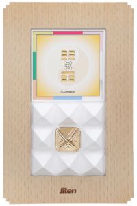 Polished Vastu Pyramid Pyron Special Health, Color : Brown