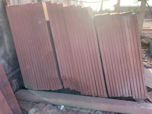 Red Sandstone, Shape : Irregular