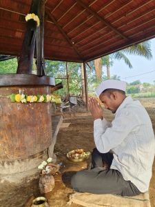 Bull Driven Lakdi Ghana Cold Pressed Oil