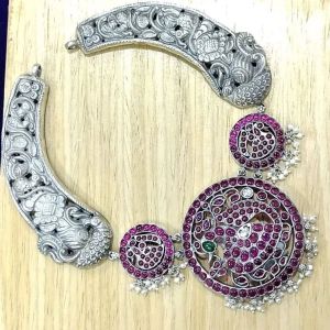 Blissful Peacock Deep Carving Neckpiece By Puran