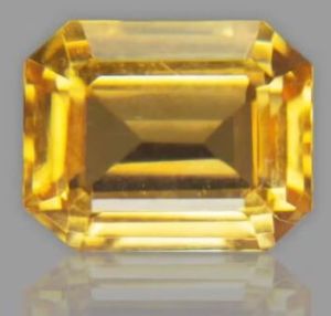 Citrine Stone – 4.36 Carat, Color :  yellow