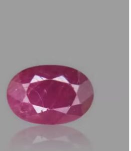 Ruby Stone – 3.84 Carat, Color : Red