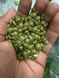 Pattern Wax, Color : Green, Form : Solid, Purity : 100%