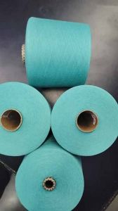 20 NE Green Polyester Cotton Dyed Blended Yarn