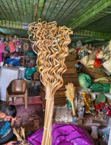 Palm Handmade Brown Artificial Springs, Color : Beige