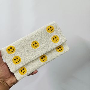 White Embroidered Hand Purse