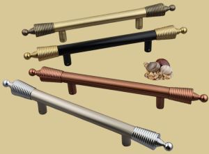 Polished Brass Main Door Handles, Brand Name : Doqtec Hardware