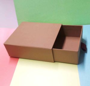 Plain Kappa Board Box