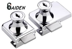 Aiden Heavy-duty Chrome Glass Keyed Bolt Door Push Lock