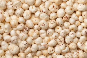 Raw Makhana Solid, Packaging Type : PP Bags