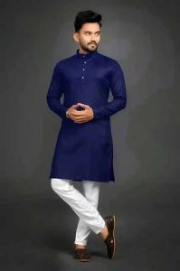 Men Solid Cotton Blend Straight Kurta