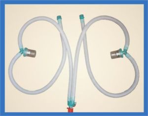 Breathing Circuit With Single and Double Water Traps