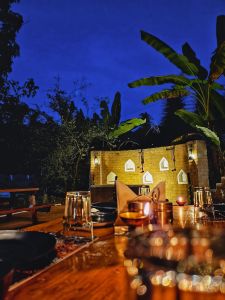 Restaurant Dining Service