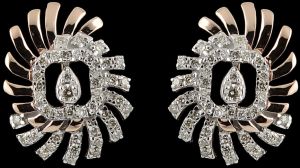 18k Gold Sleek Vertical Diamond Bar Earrings