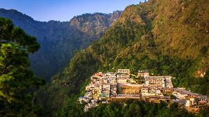 Maa Vaishnodevi Pilgrim Tour Packages