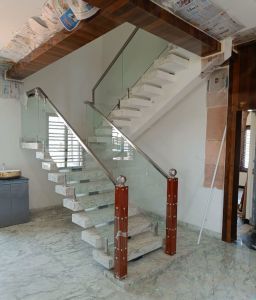 Wood Pillar Glass Duplex Railing