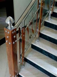 Wood Pillar Glass Staircase Railing