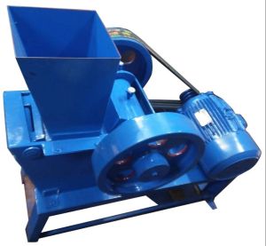 Semi Automatic 3 HP Stone Crusher Machine, Voltage : 440V