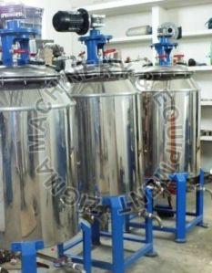 Automatic Single Phase Moringa Leaf Powder Processing Machine, Voltage : 220V