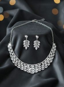 Silver Toned Choker Fashion Necklace Set