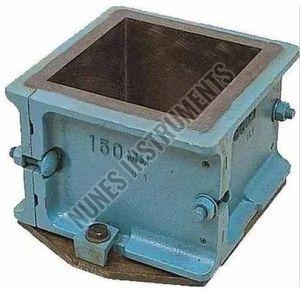 Iron Cube Mould 100 Mm, Brand Name : V-Tech, Weight : 17 Kg