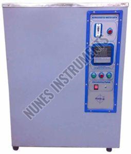 Refrigerated Liquid Water Bath, Display Type : Digital