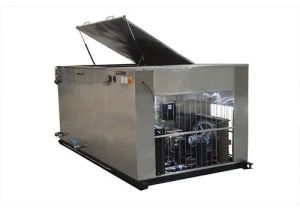 Stainless Steel Bulk Milk Cooler for Dairies, Food Processing Units