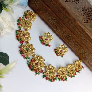 Alloy Antique South Indian Temple Jewelry Set, Color : Golden