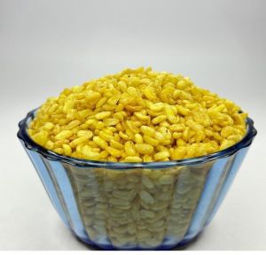 Dal Namkeen, Color : Yellow Sealing, Main Ingredient : Salt