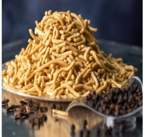 Besan Ratlami Sev Namkeen, Packaging Size : 200gm, 500gm, 1OOOGM