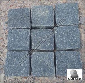 Bush Hammered 9inch Hand Cut Granite Cobbles Stone, Color : Black