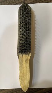 Wooden Handle Steel Wire Brush LO5