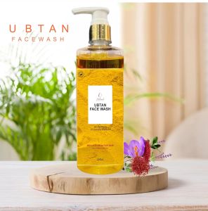 Natural THE Essence of Nature Ubtan Face Wash