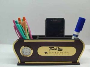 Tabel Top Wooden Pen Holder