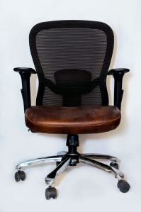 Black and Brown Leather Butterfly Chair